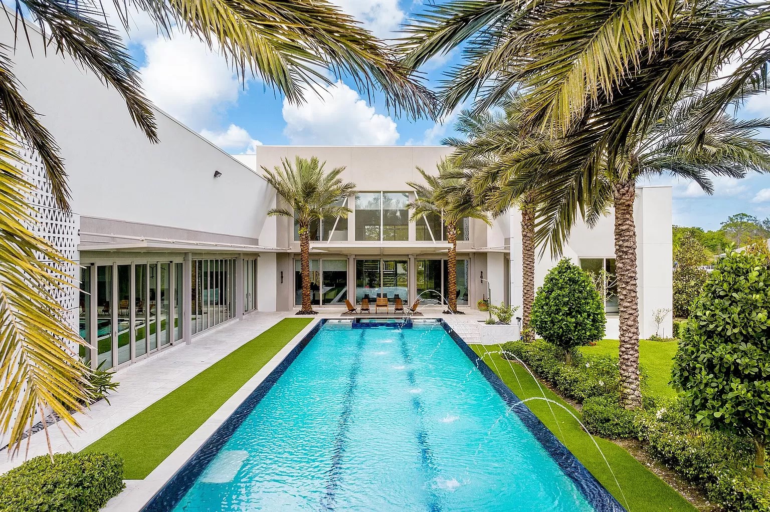 19-39 – Shamshad (web) (10)